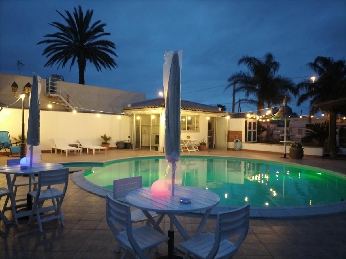 Villa Con Piscina Uso Esclusivo มาซารา เดล วัลโล ภายนอก รูปภาพ